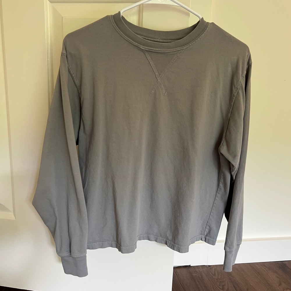 J Galt Brandy Melville Grey Long Sleeve Cotton V-Stitch Crew Neck Top One Size